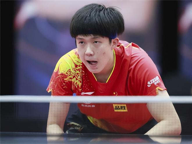 呈的网球盛 呈的网球盛