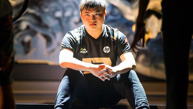 勒斯的两个 勒斯的两个