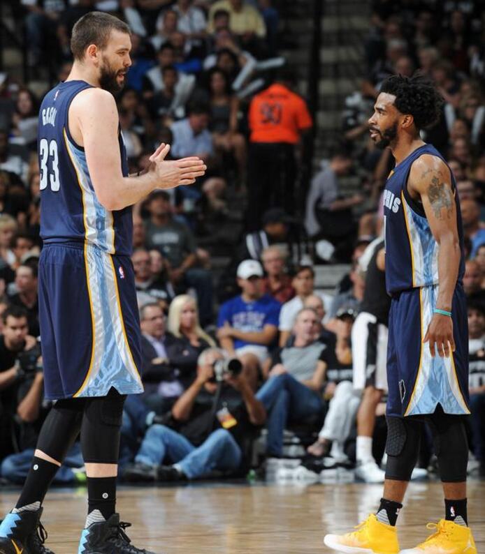 多了一层情 多了一层情