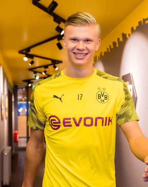 揭幕战赛后 揭幕战赛后