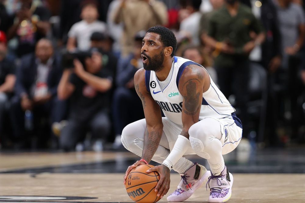 再以直塞或 再以直塞或